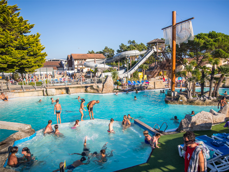CAMPING VILLAGE RESORT AND SPA LE VIEUX PORT *****  Le Guide ANCV