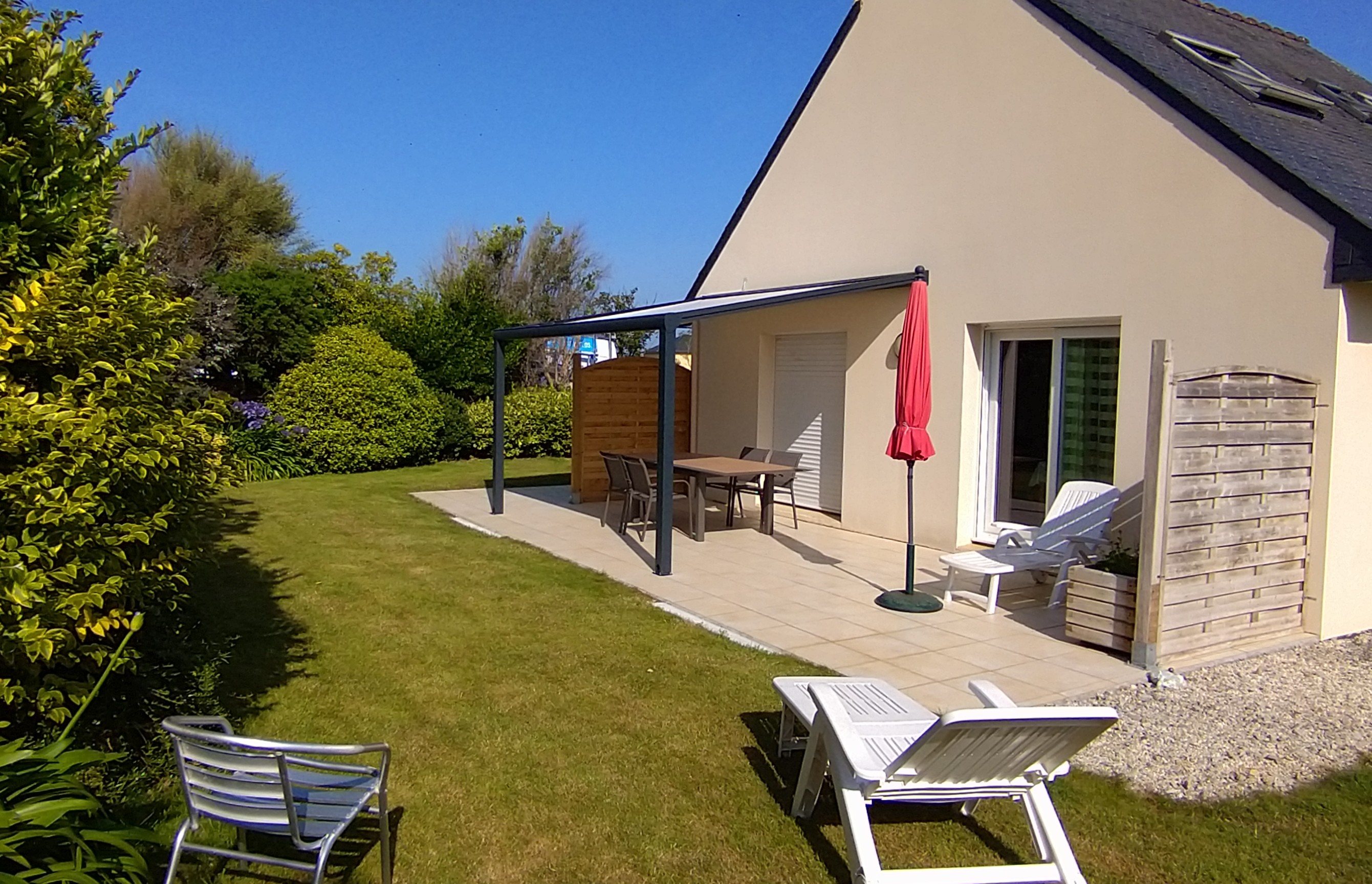 Photo LOCATION SAISONNIERE MAISON LAMPAUL